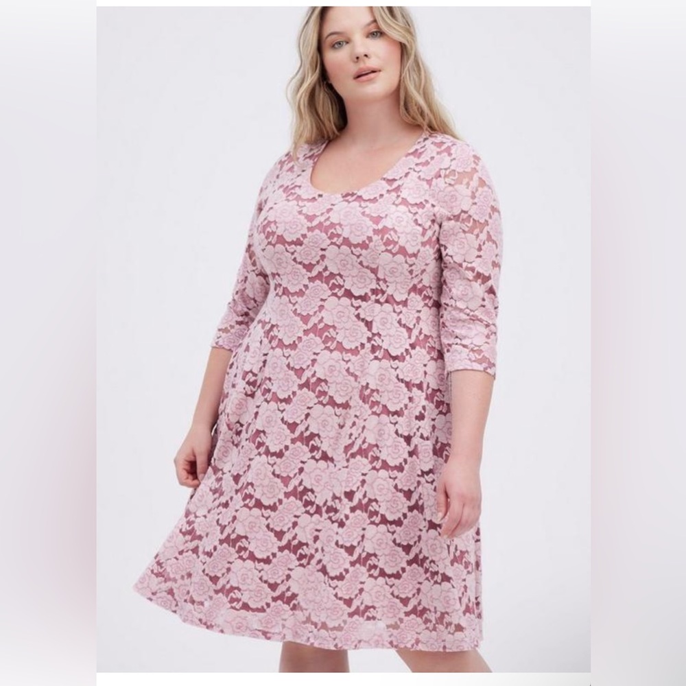 Torrid Mini Lace Fluted Dress size 3X